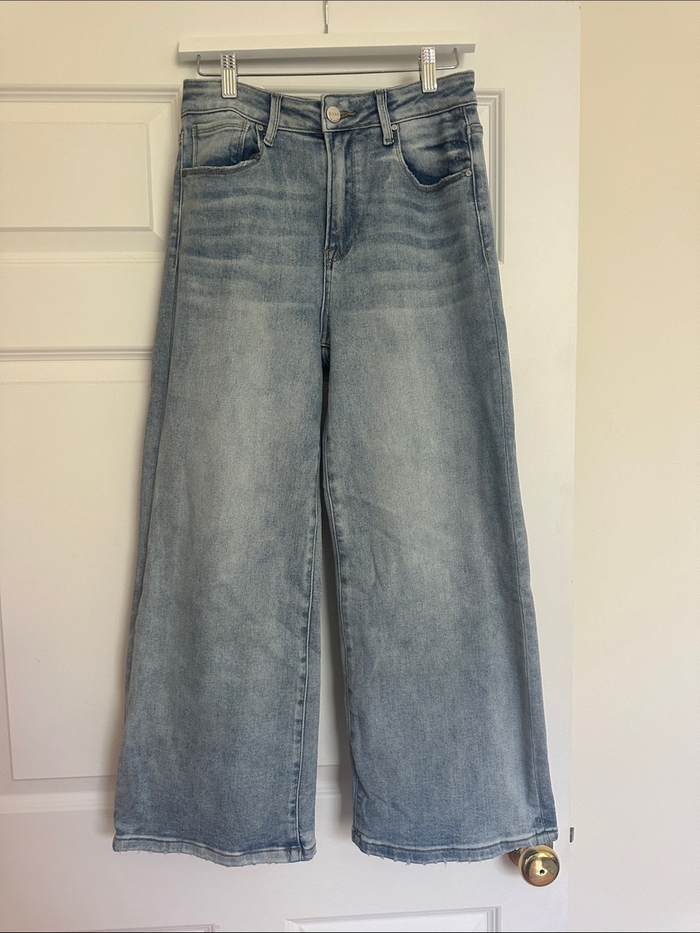 High-Rise Wide-Leg Jeans in Light Wash - Women